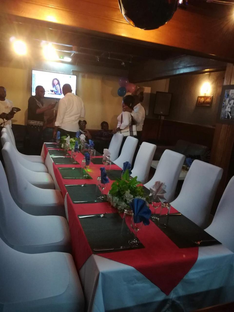 Hotel Vivi Palace Matadi Екстериор снимка